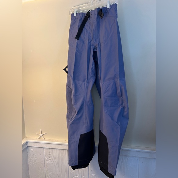 Arc'teryx Pants - Arc’teryx Gamma LT Women’s XL 16-18 Iris Softshell Hiking Pant NWT 31”